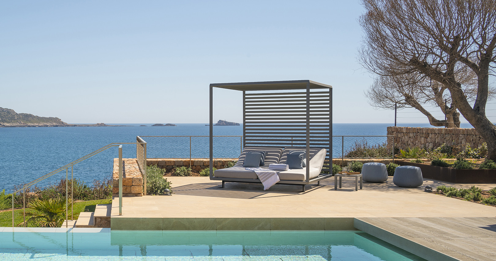 Elegant Look for Your Outdoor